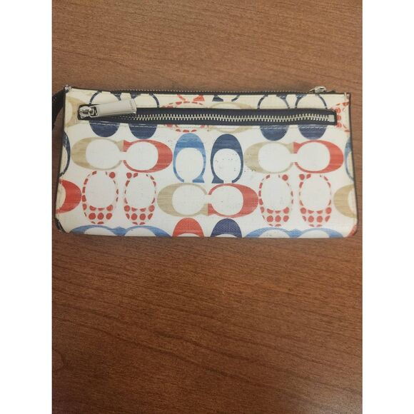 Coach Signature 'C' Bleecker muli color Zip Wallet - Picture 3 of 8